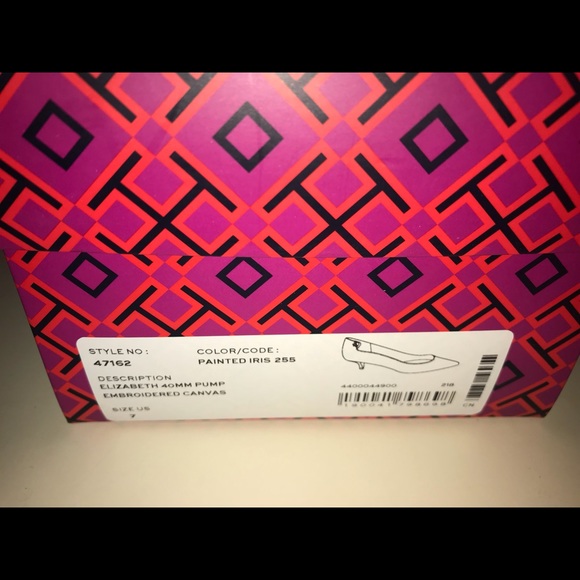 Tory Burch Elizabeth 40MM Flat - Picture 8 of 8